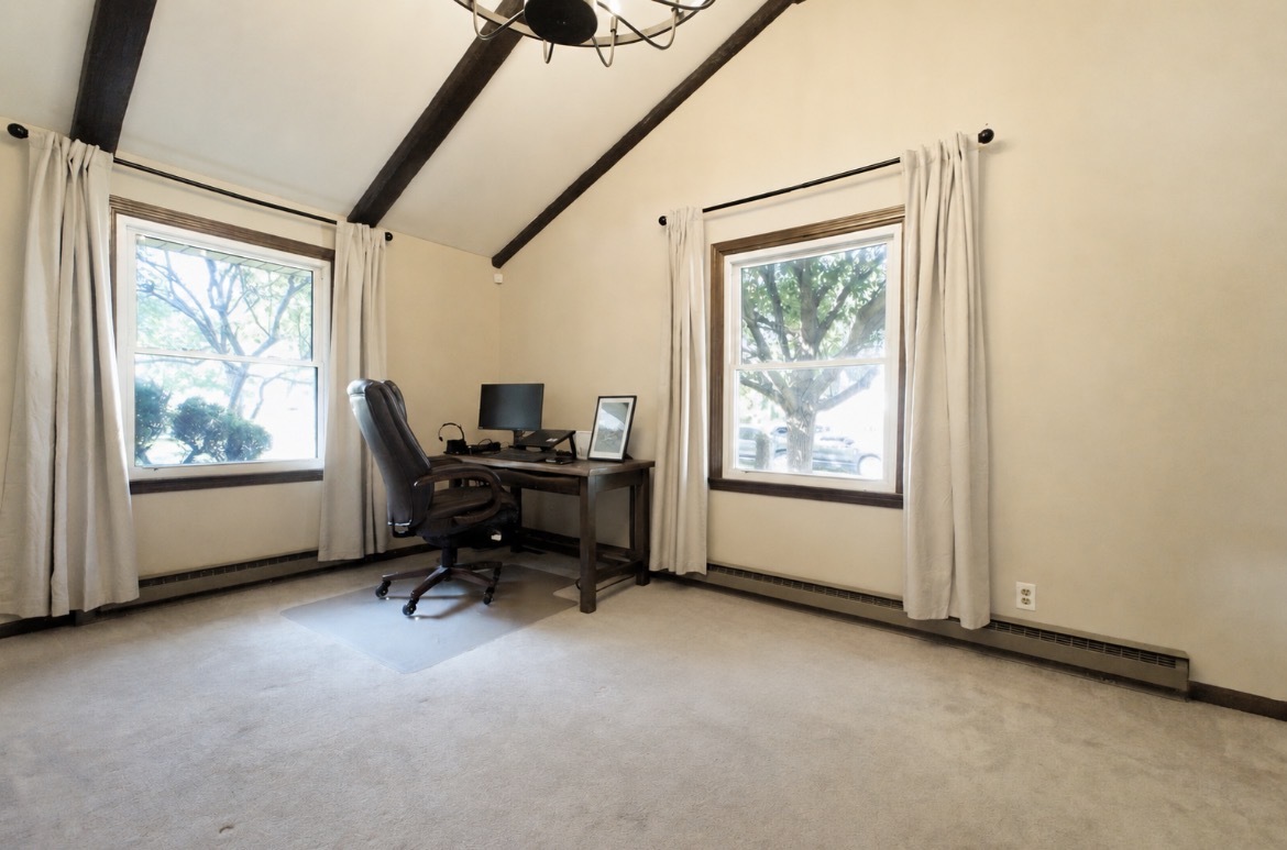 1847 W Tower Drive Property Photo 11