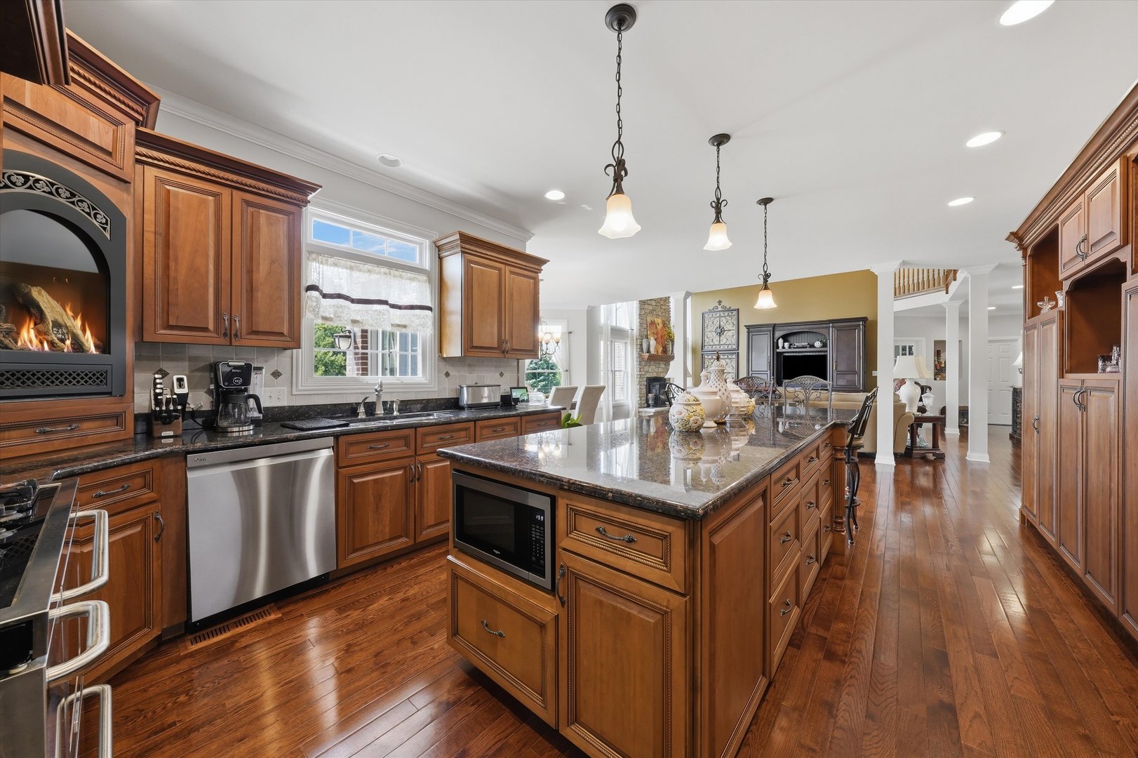 19132 Boulder Ridge Court Property Photo 13