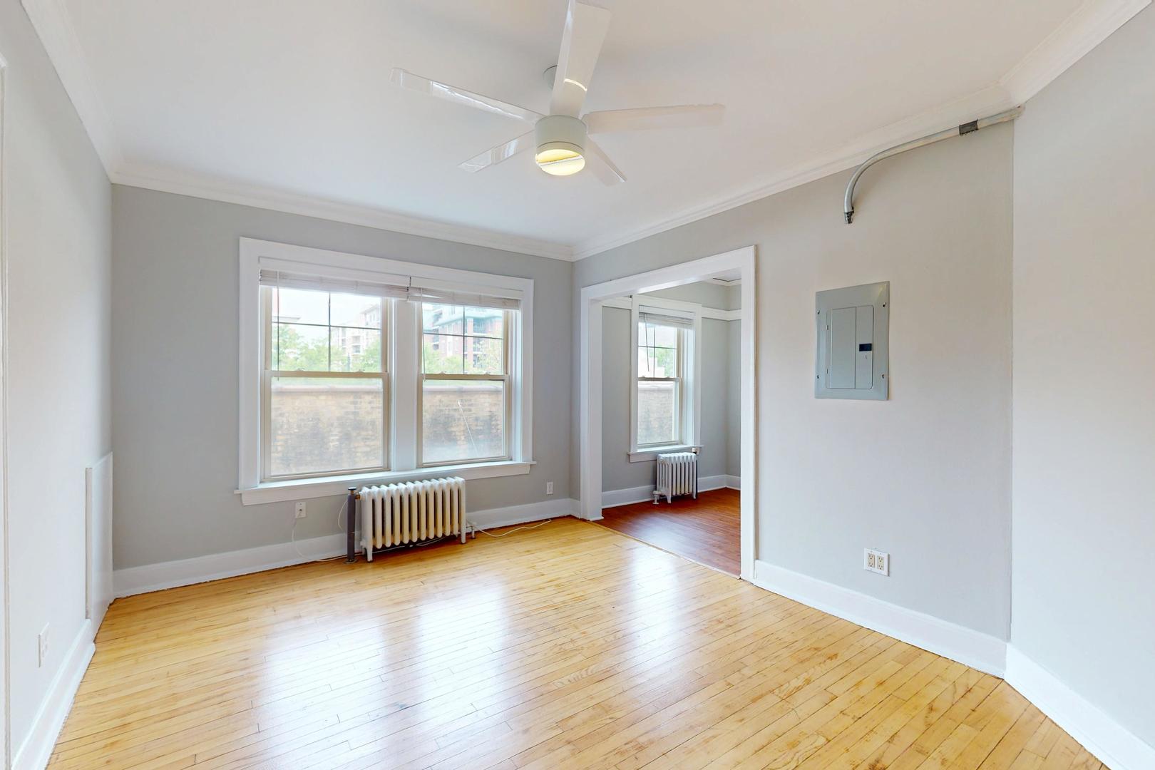 7 W Campbell Street 3 Property Photo 2