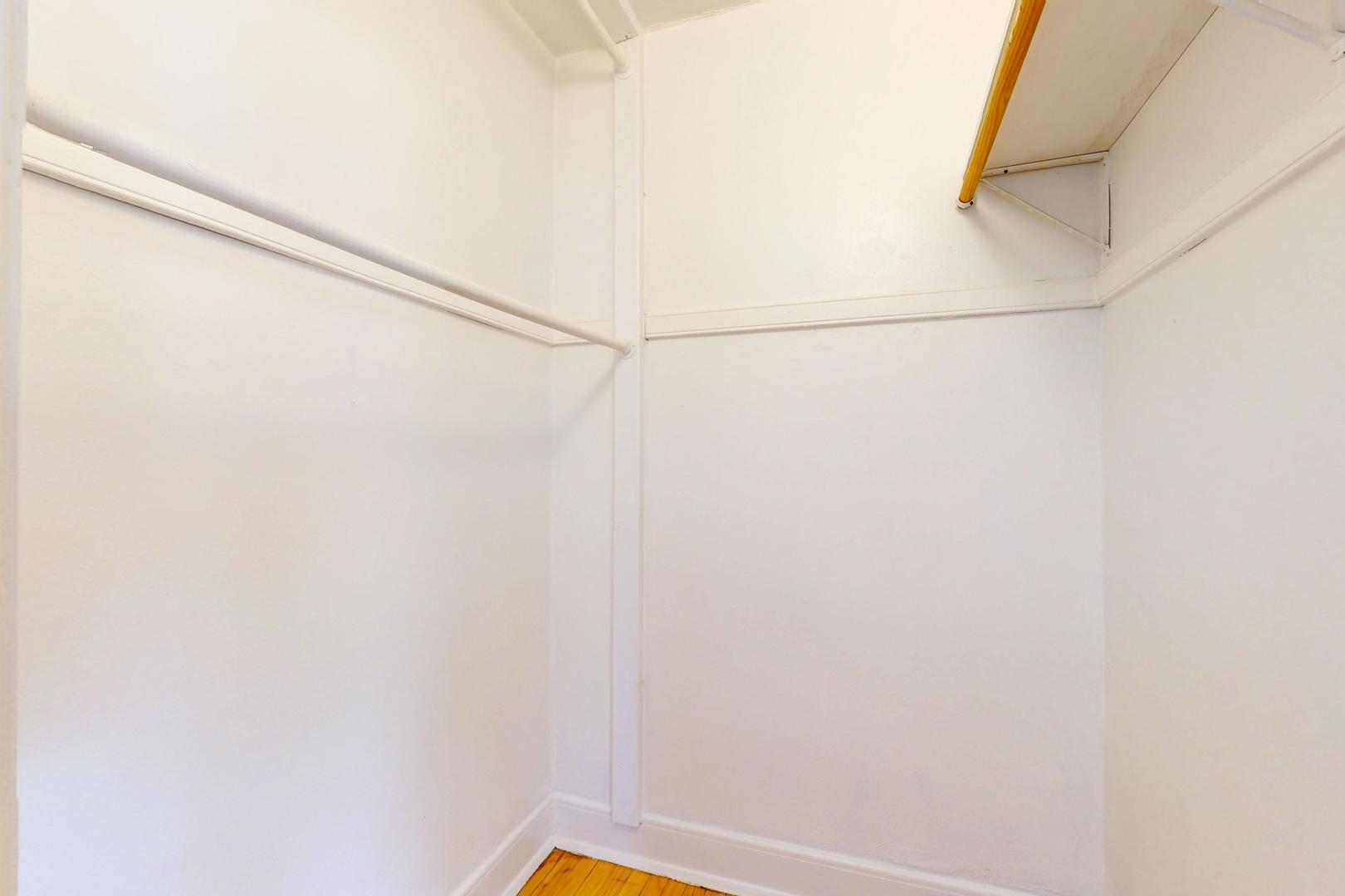 7 W Campbell Street 3 Property Photo 7