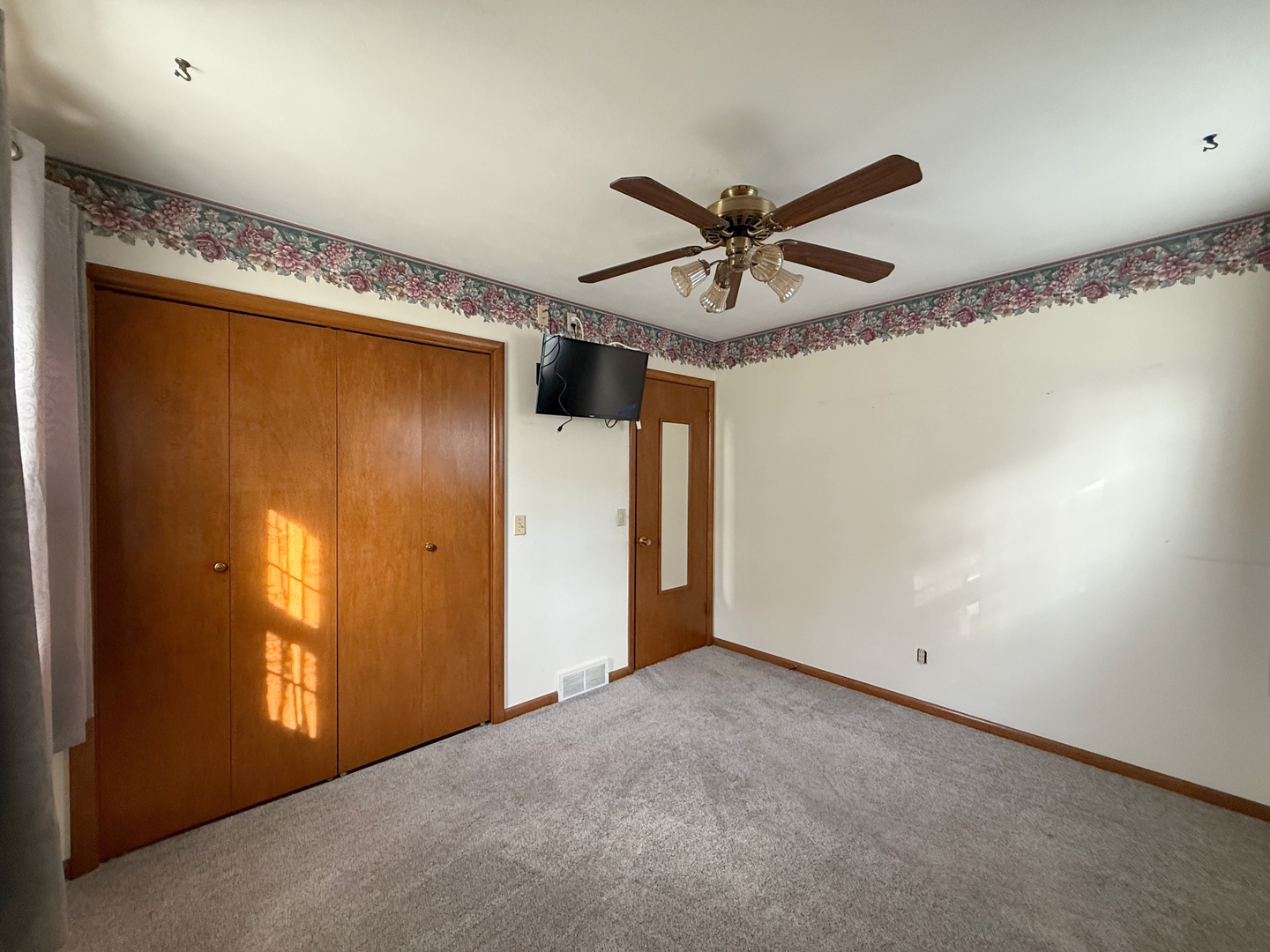 709 36th Avenue Property Photo 22