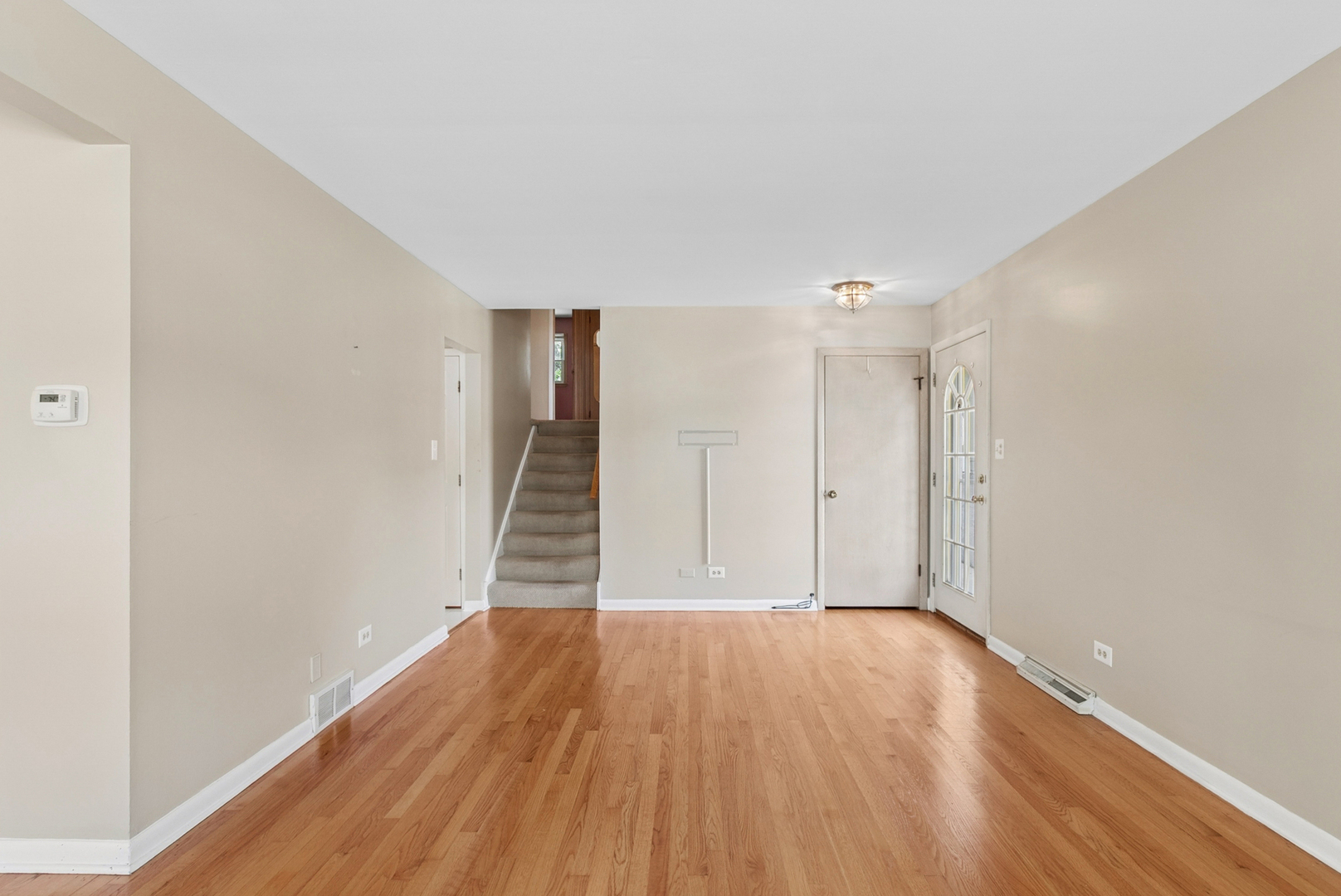 9352 S 82nd Court Property Photo 4