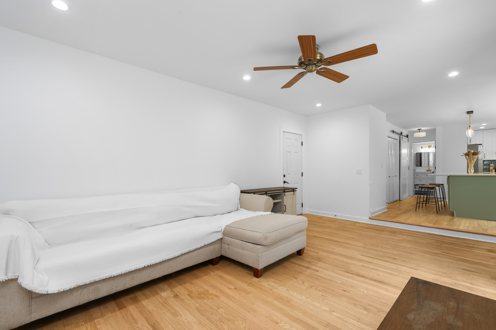 40 Rosewood Drive Property Photo 6