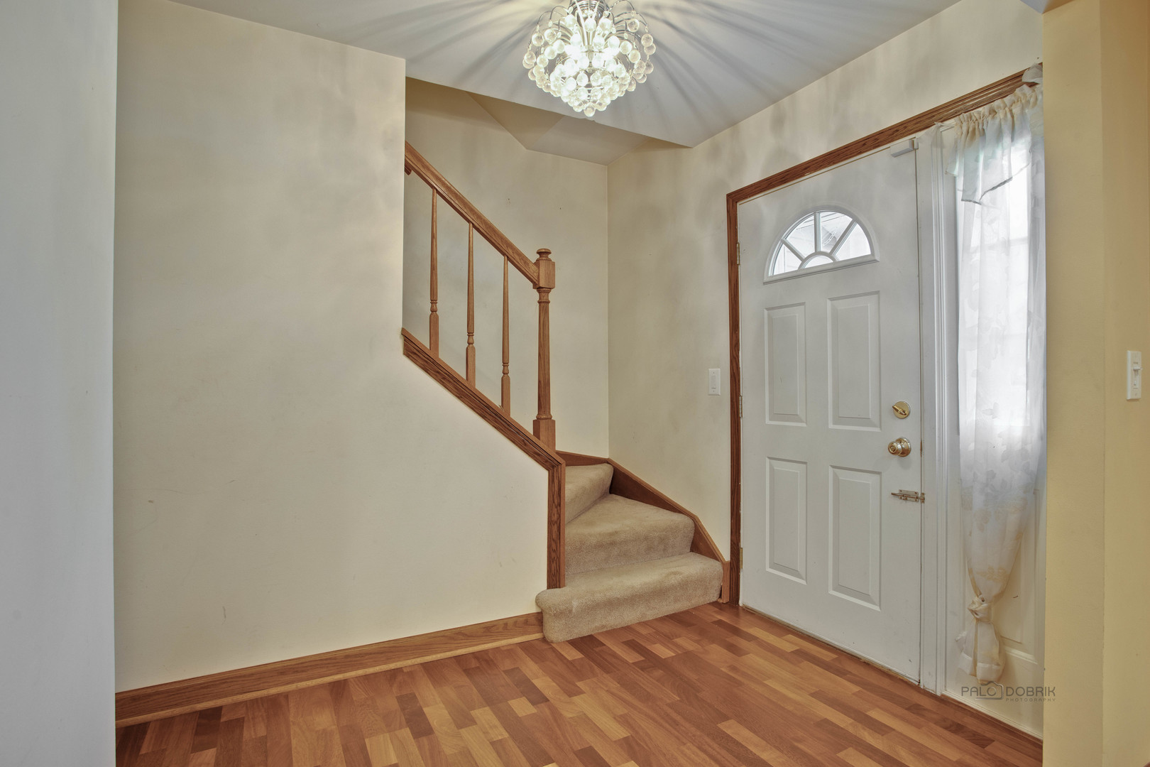 417 Lamont Terrace Property Photo 2