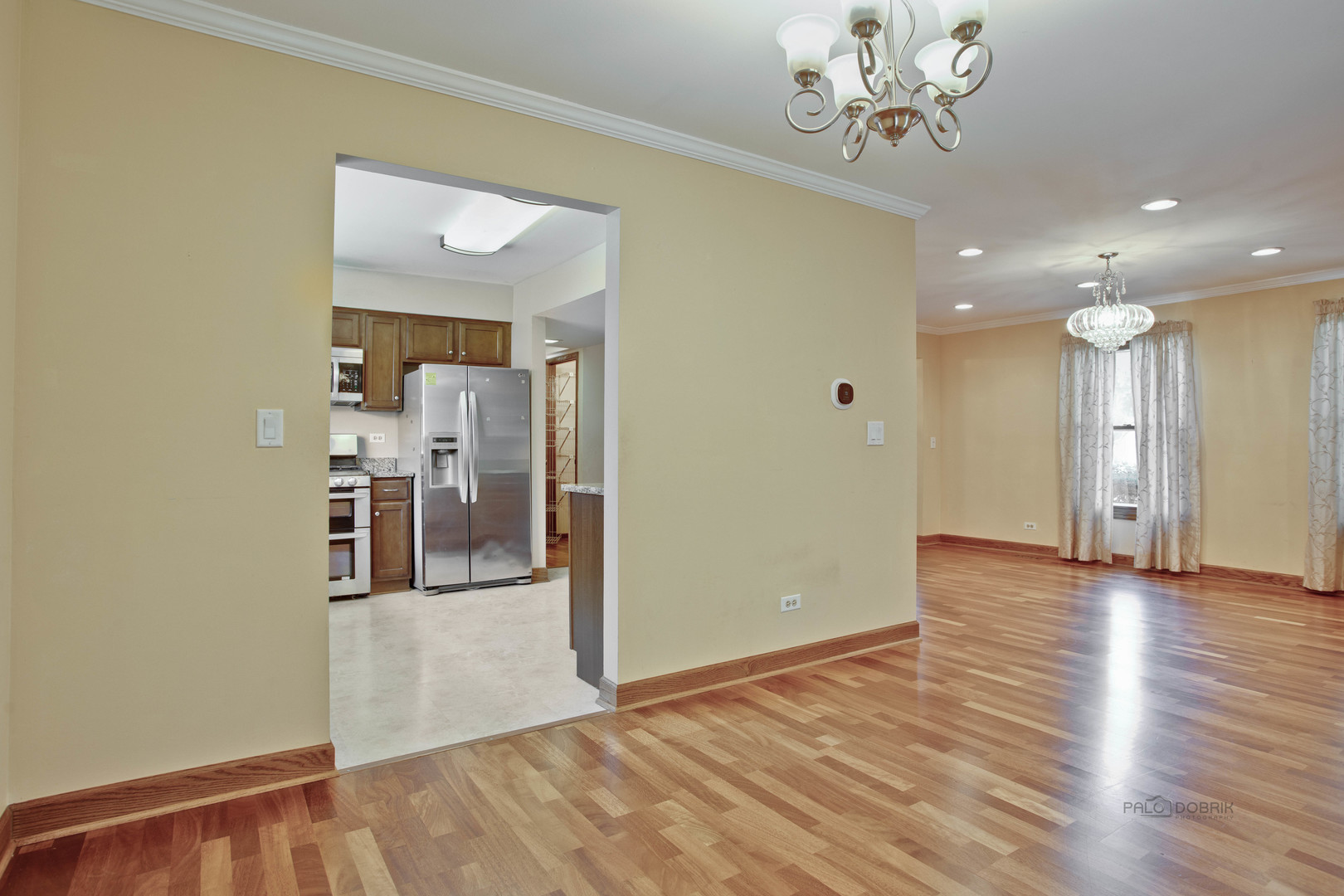417 Lamont Terrace Property Photo 9