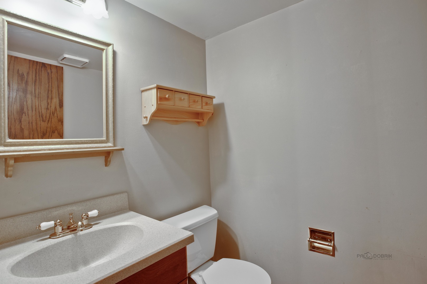 417 Lamont Terrace Property Photo 19