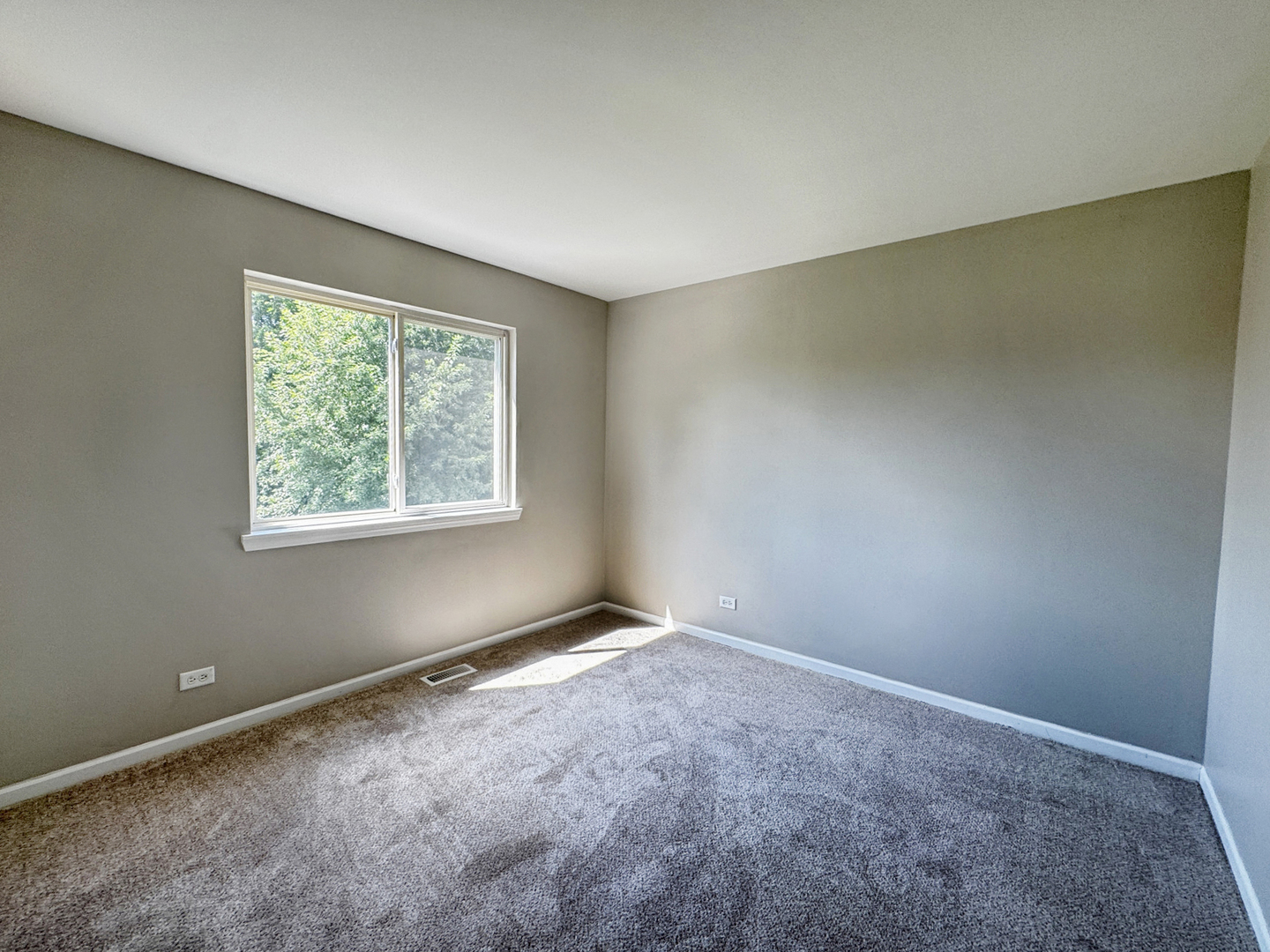 223 Paradise Parkway Property Photo 26