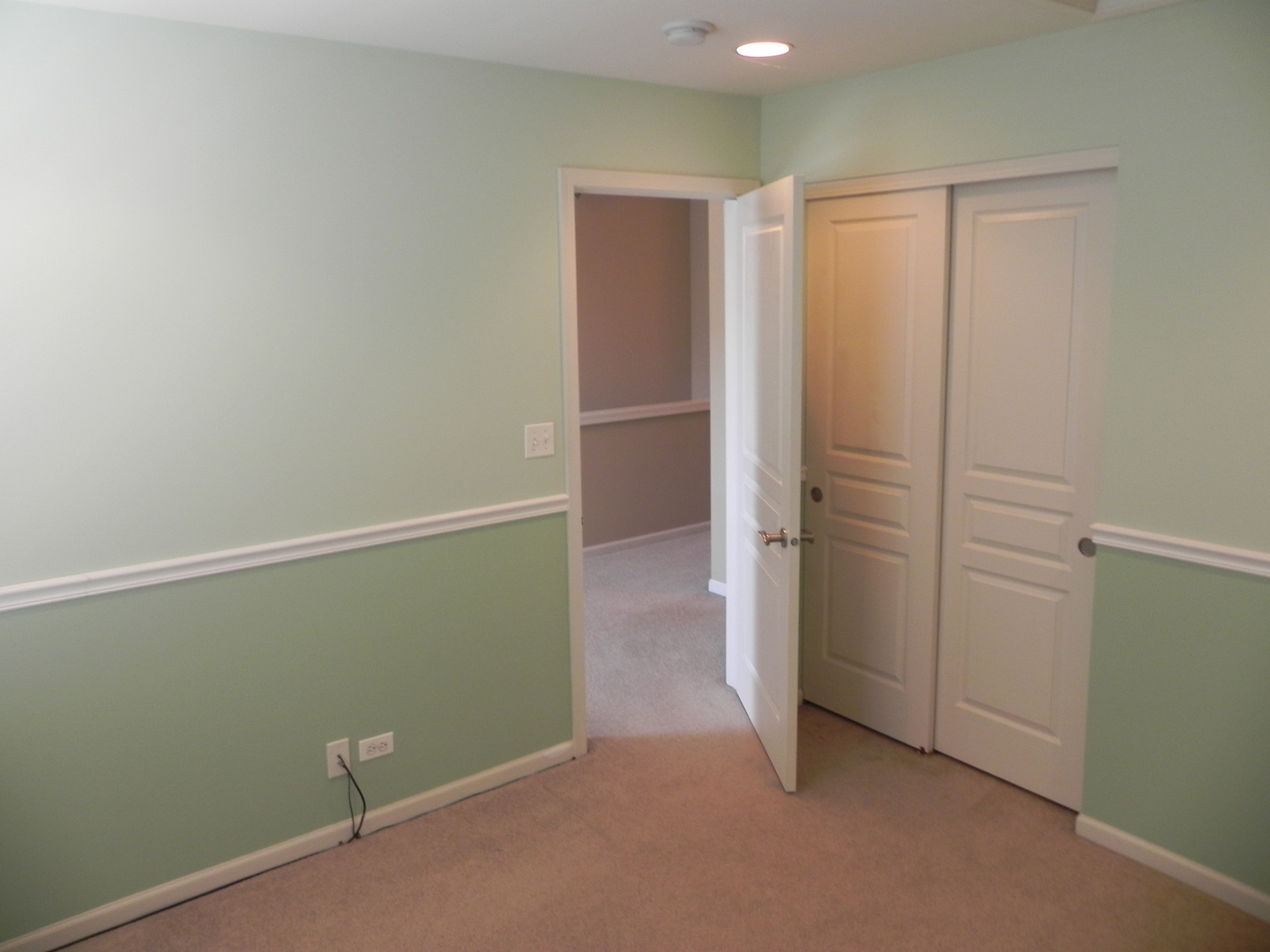 1137 Reserve Drive Property Photo 8