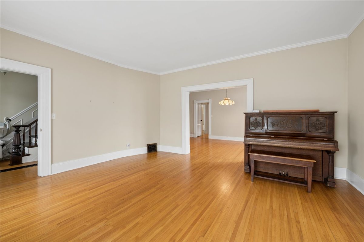 23925 W Lockport Street Property Photo 3