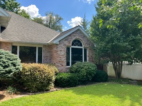 2814 W Oakbrook Court Property Photo 3