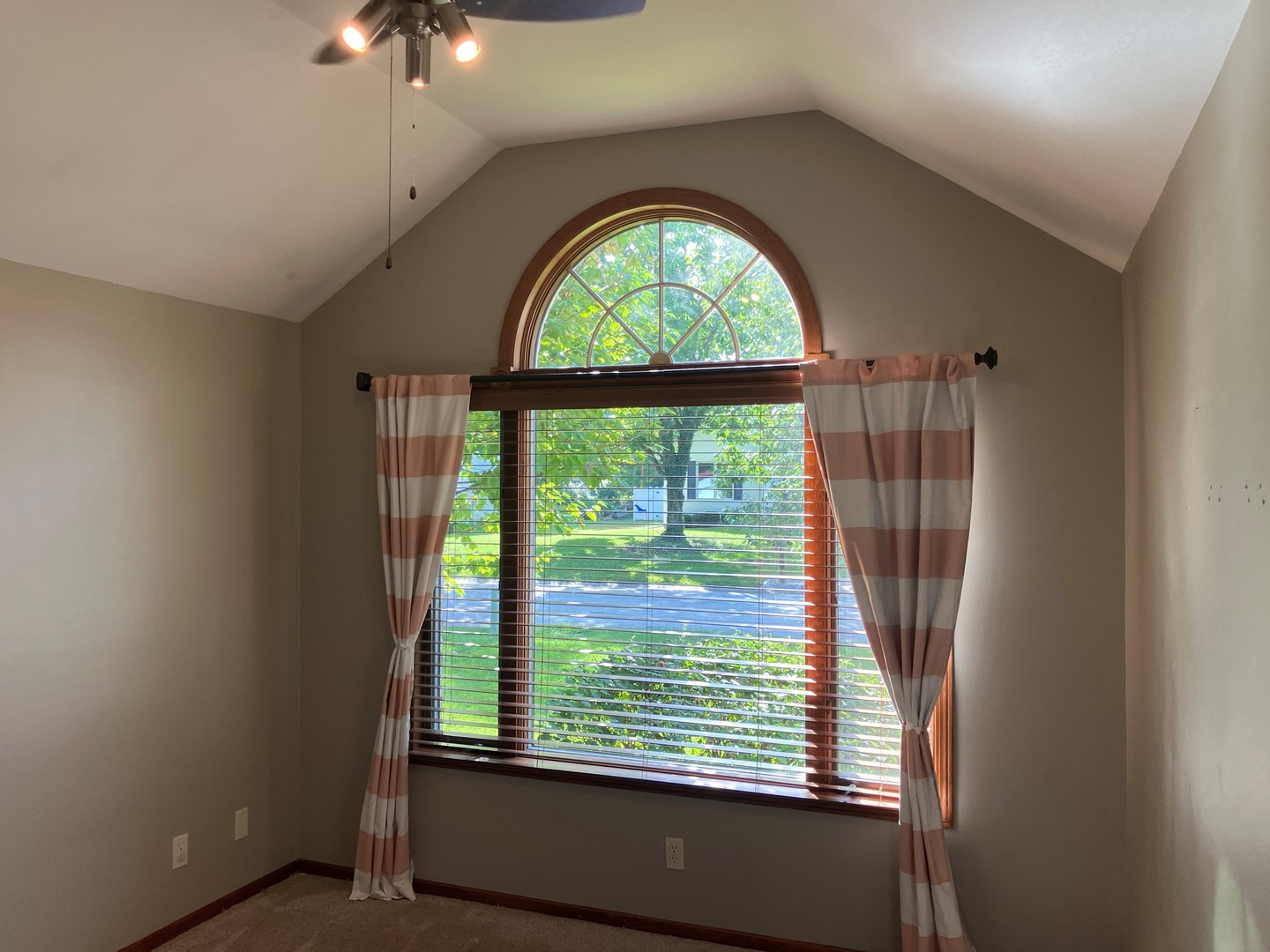 2814 W Oakbrook Court Property Photo 11