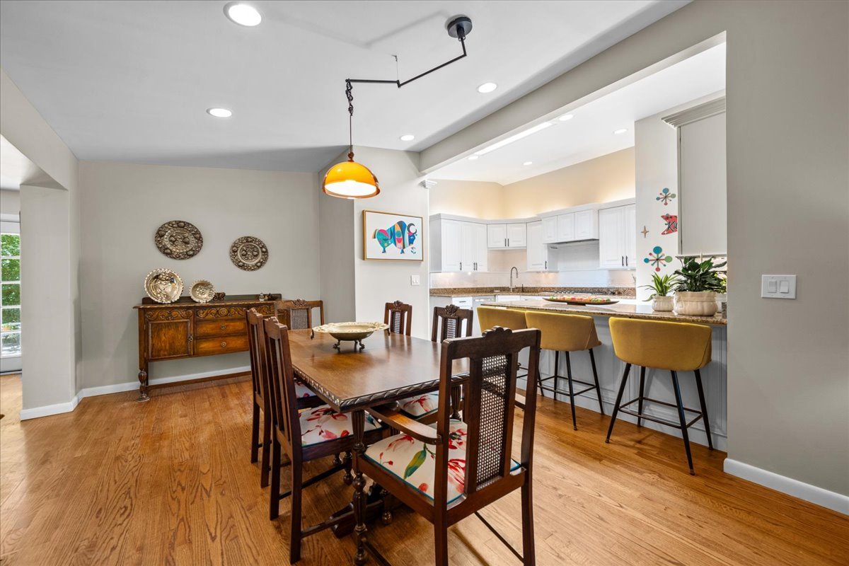 872 Virginia Road Property Photo 4