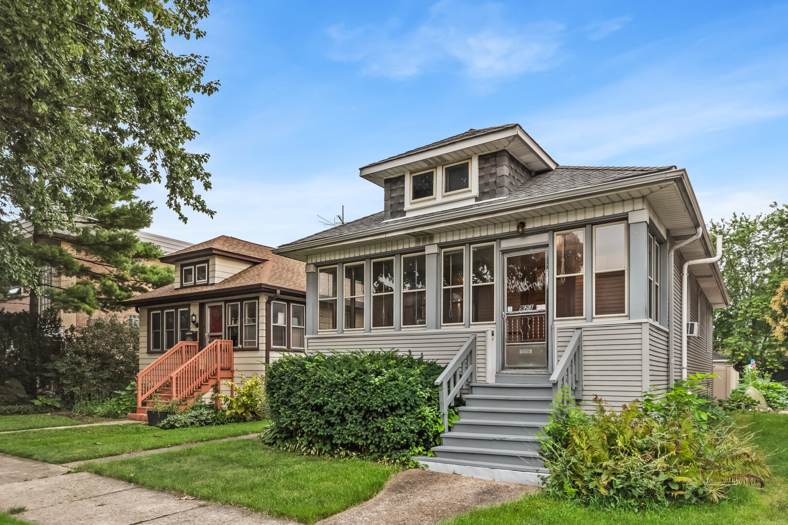 923 Dunlop Avenue Property Photo 1
