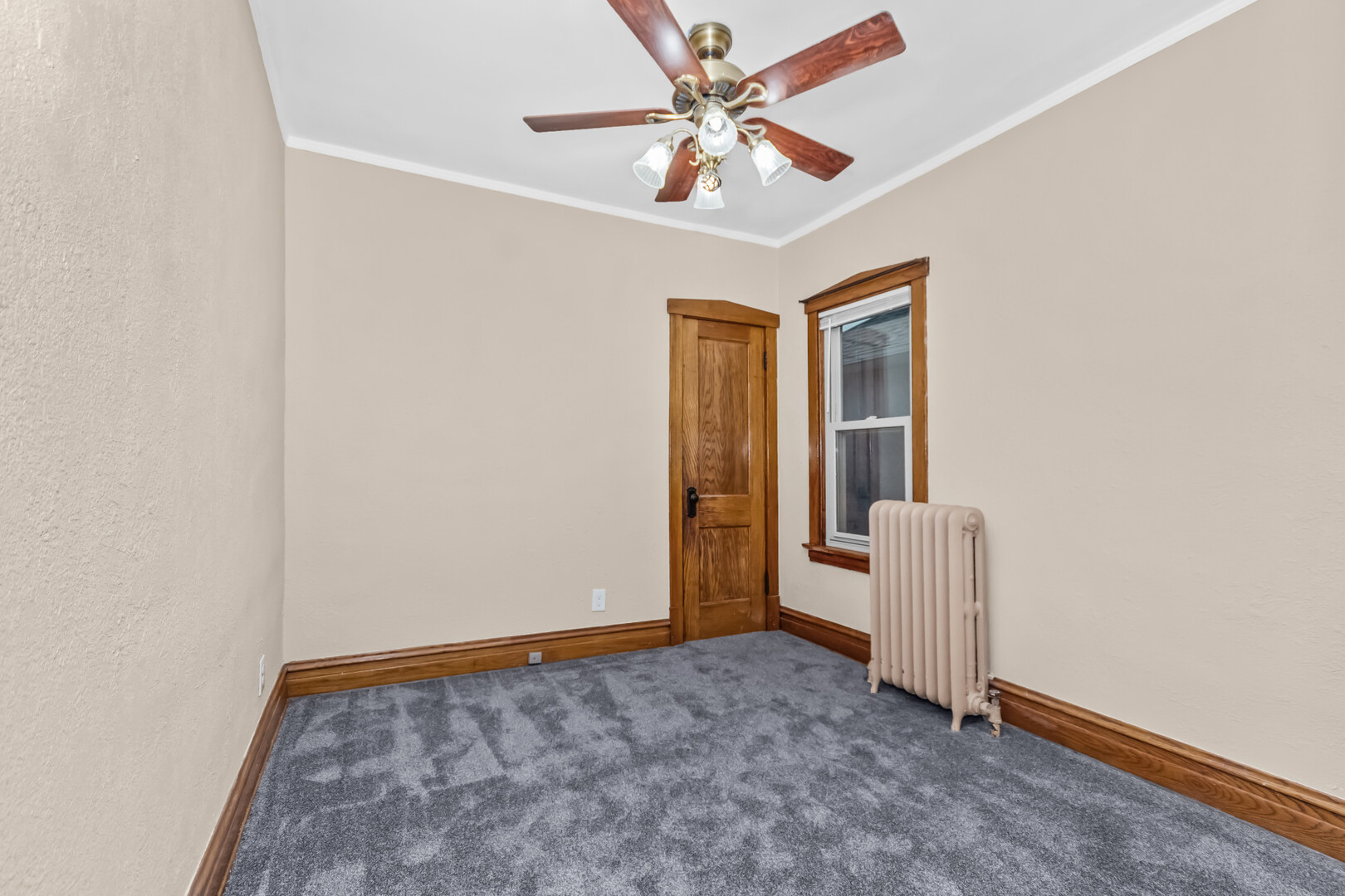 923 Dunlop Avenue Property Photo 10