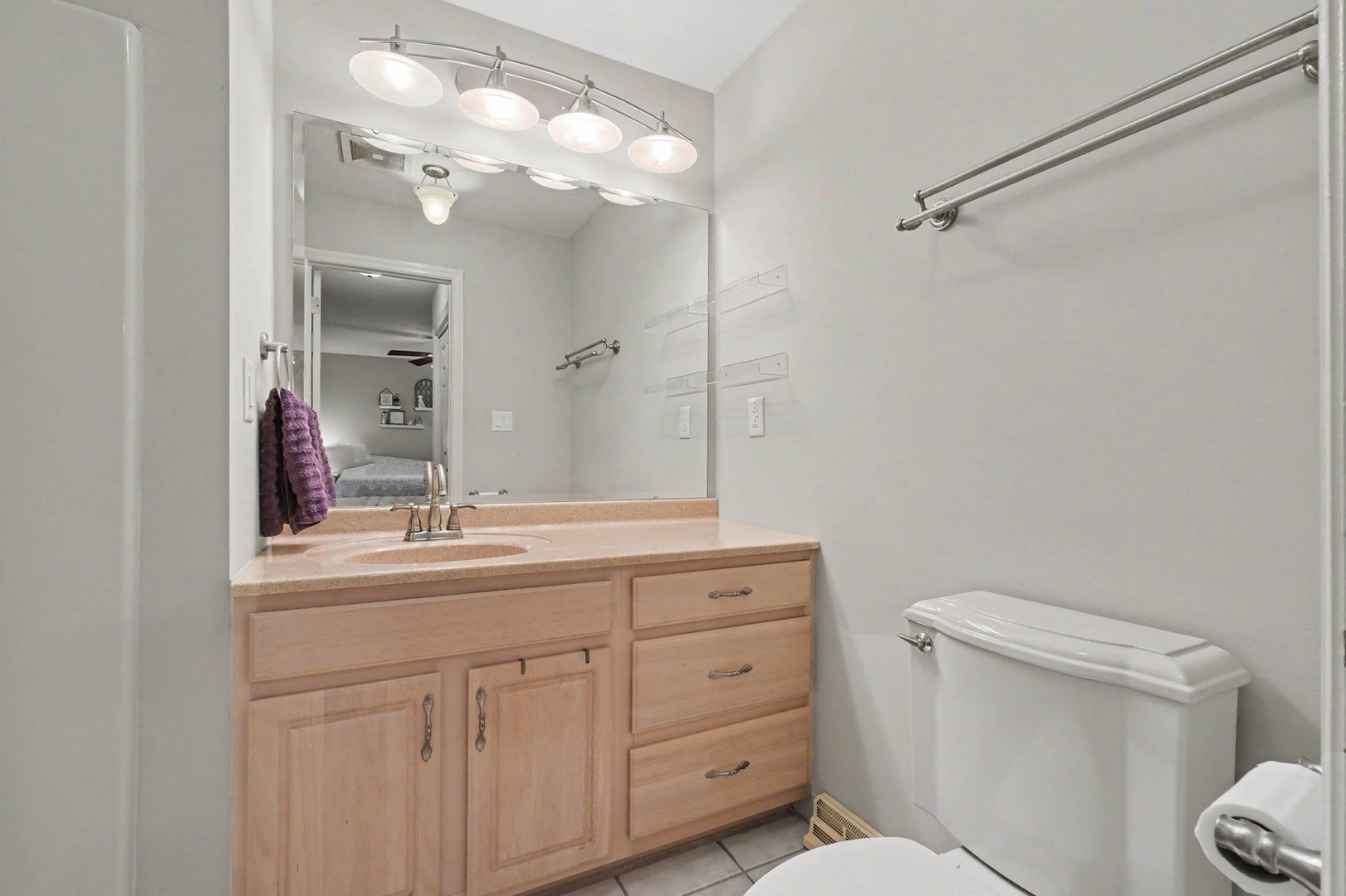 638 Hazelwood Path Property Photo 15