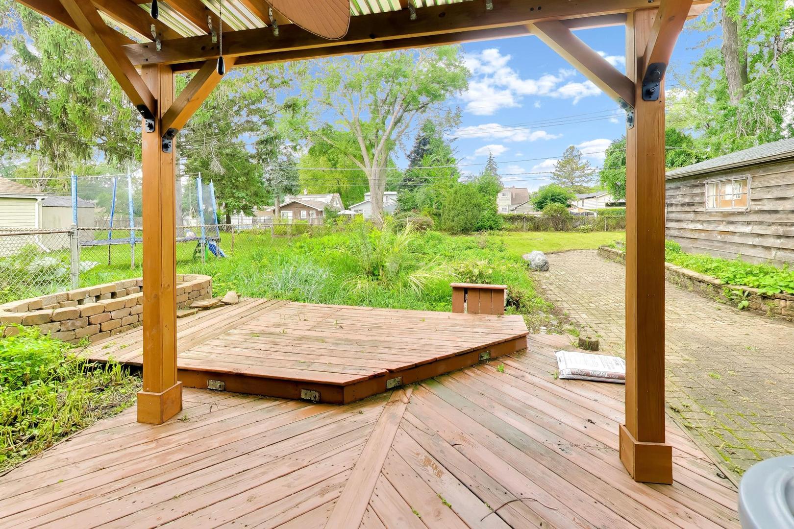3040 N Wolf Road Property Photo 29