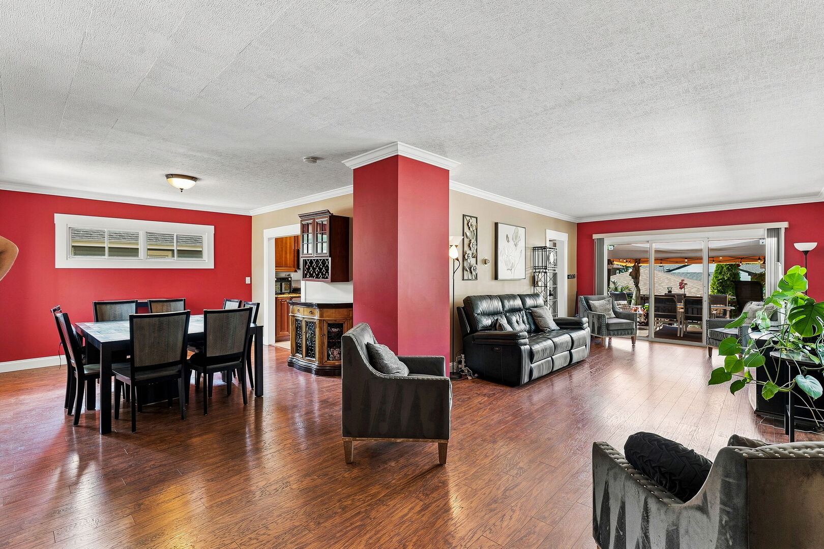 150 S Pick Avenue Property Photo 2