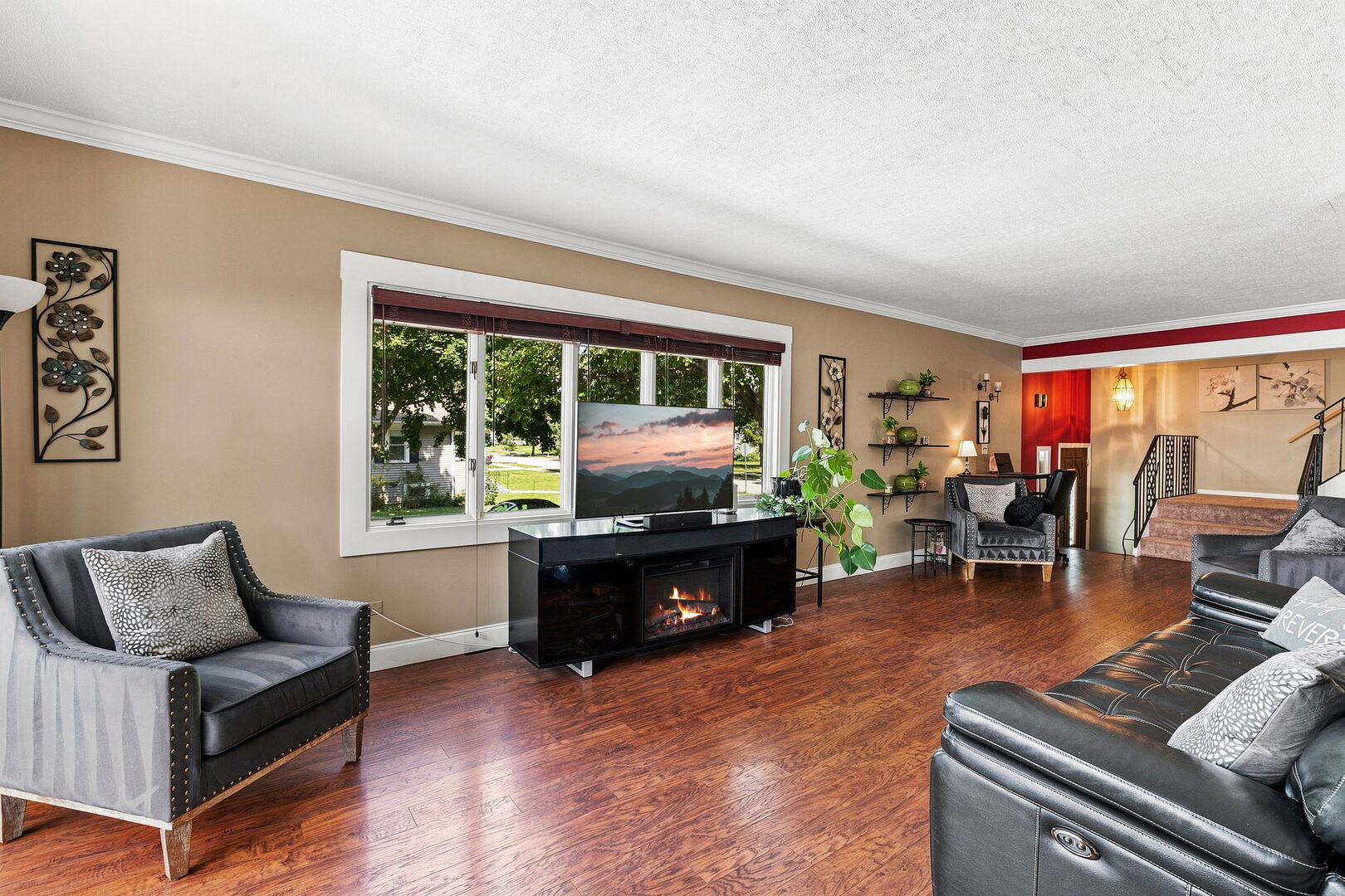 150 S Pick Avenue Property Photo 4