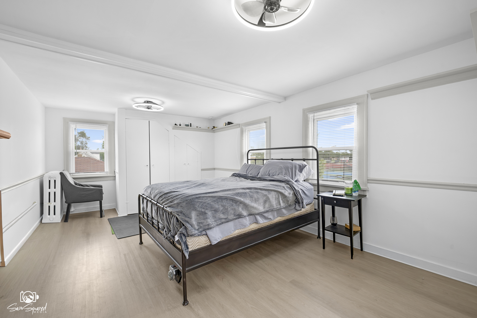 18430 Chicago Avenue Property Photo 6