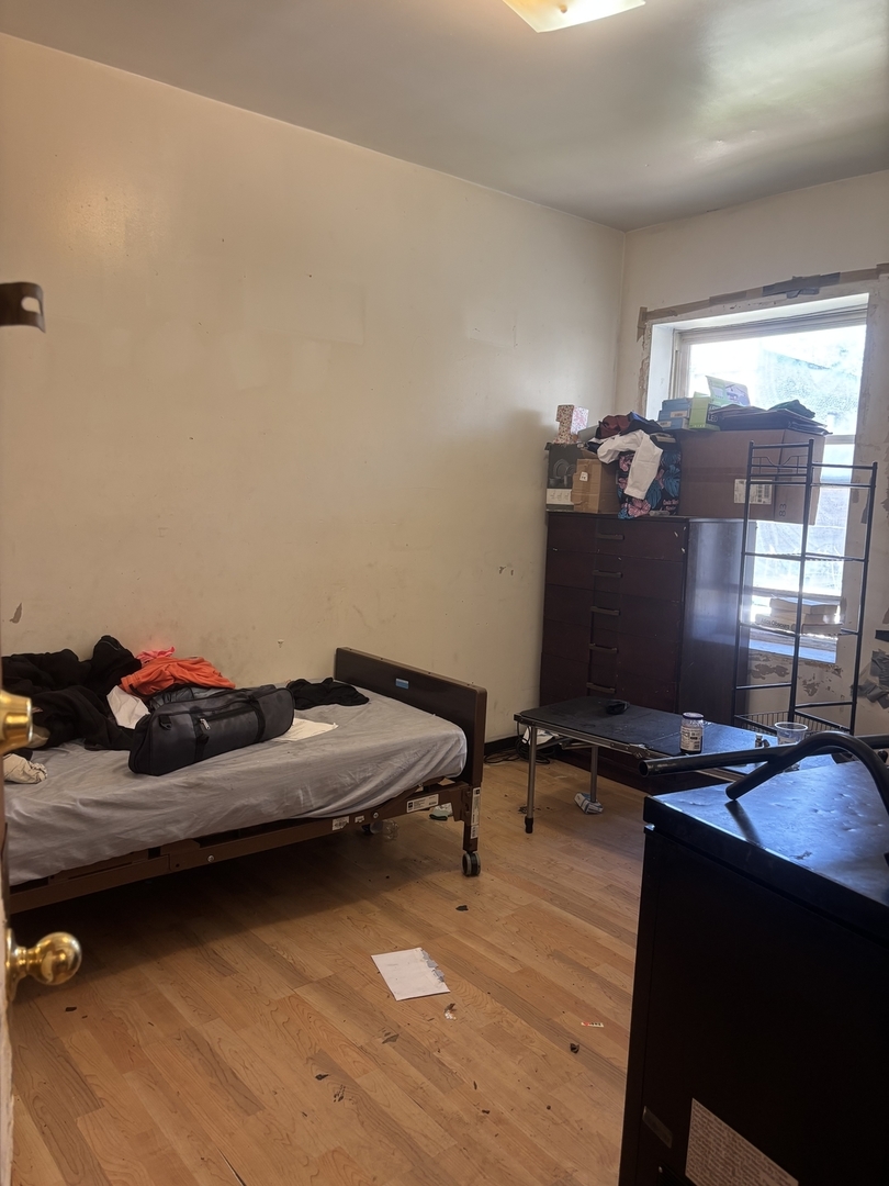 1307 S Lawndale Avenue Property Photo 10