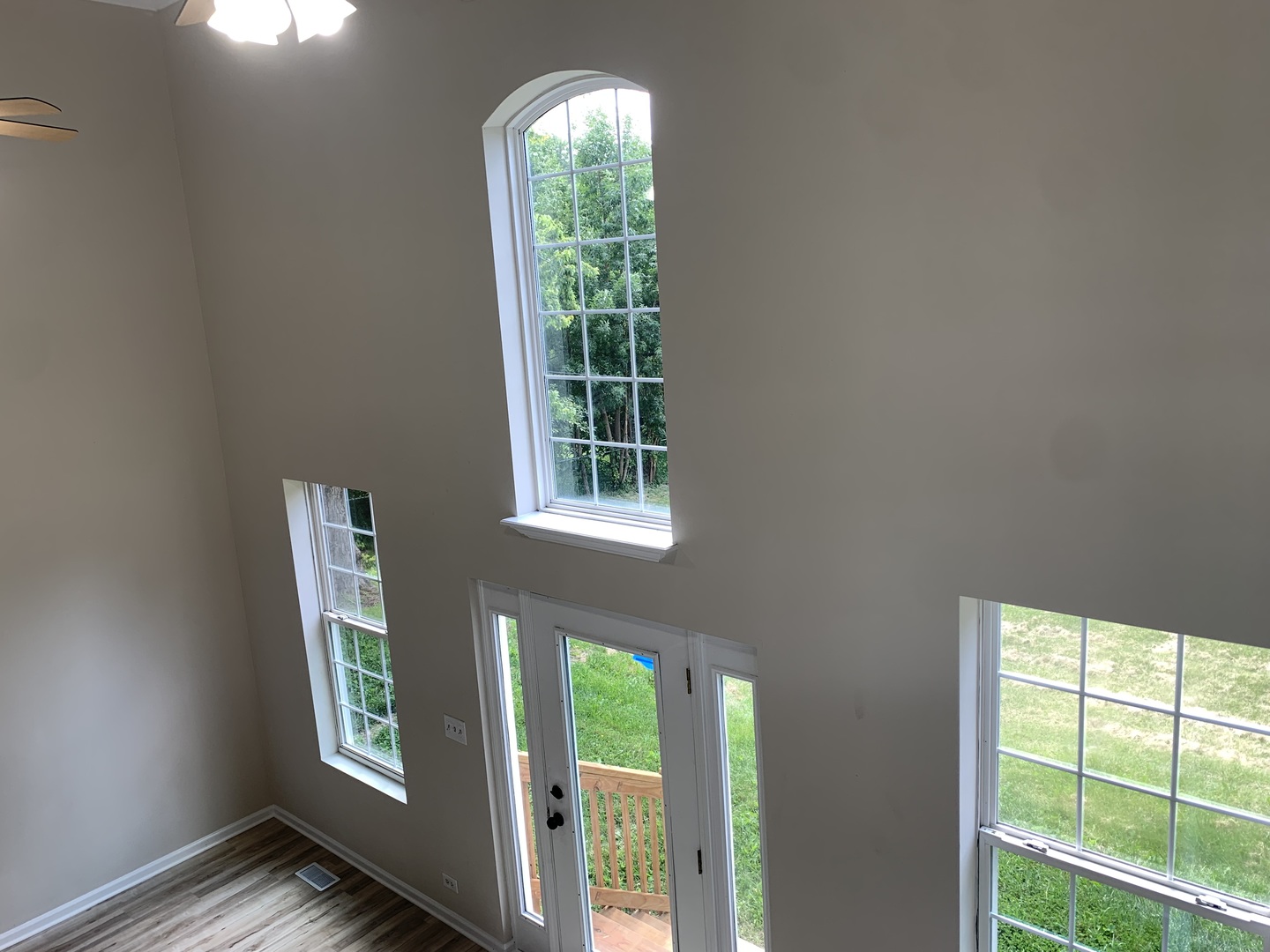 949 Harriet Avenue Property Photo 15