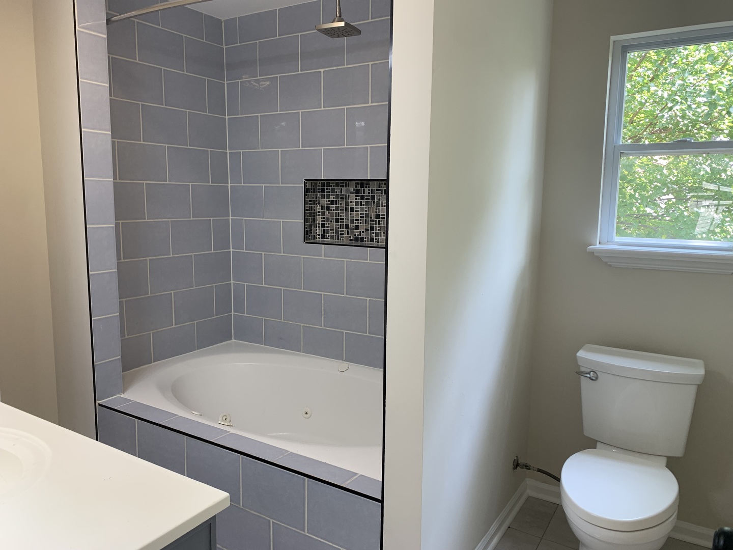 949 Harriet Avenue Property Photo 17