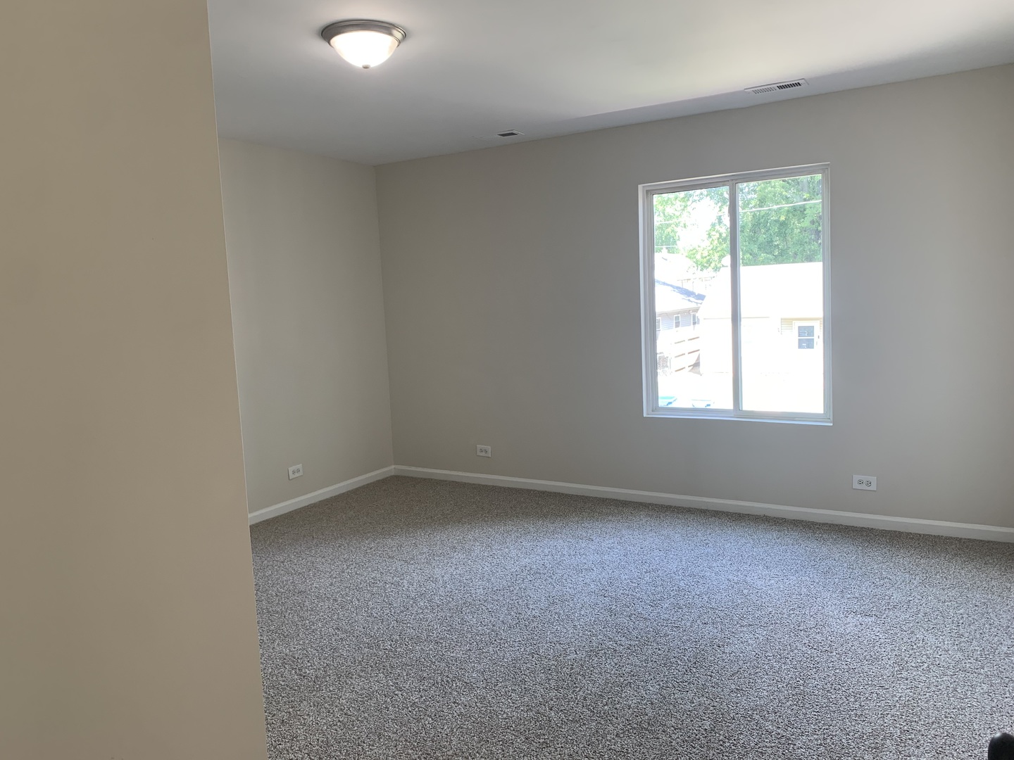 949 Harriet Avenue Property Photo 23