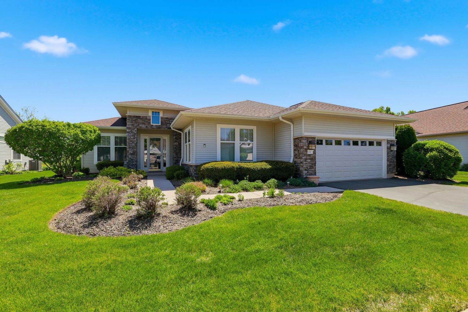 13021 Brookwood Drive Property Photo 1
