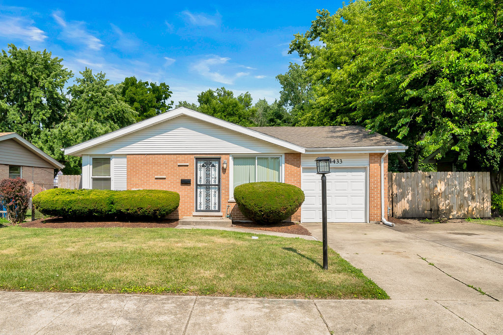 14433 Springfield Avenue Property Photo 11