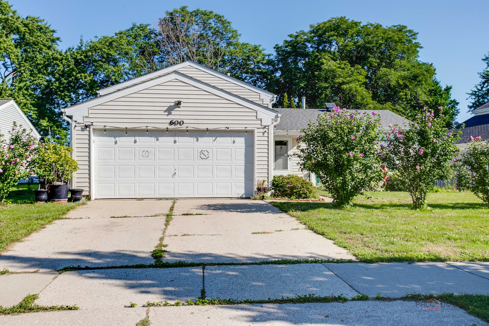 600 Thompson Boulevard Property Photo 1