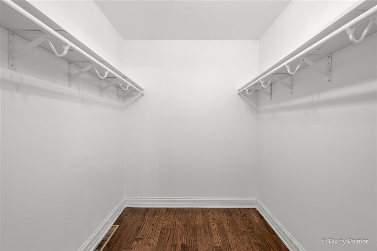 506 Lakepoint Drive Property Photo 22