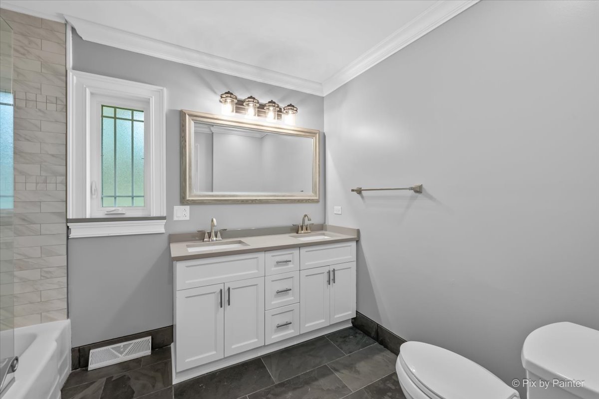 506 Lakepoint Drive Property Photo 25