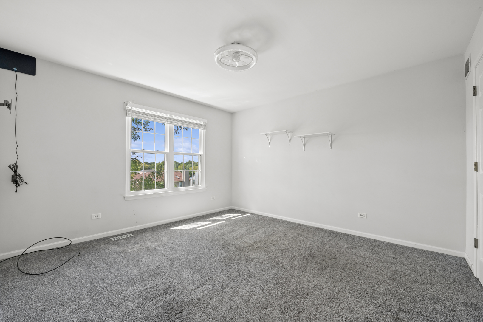 1045 Horizon Ridge 1045 Property Photo 15