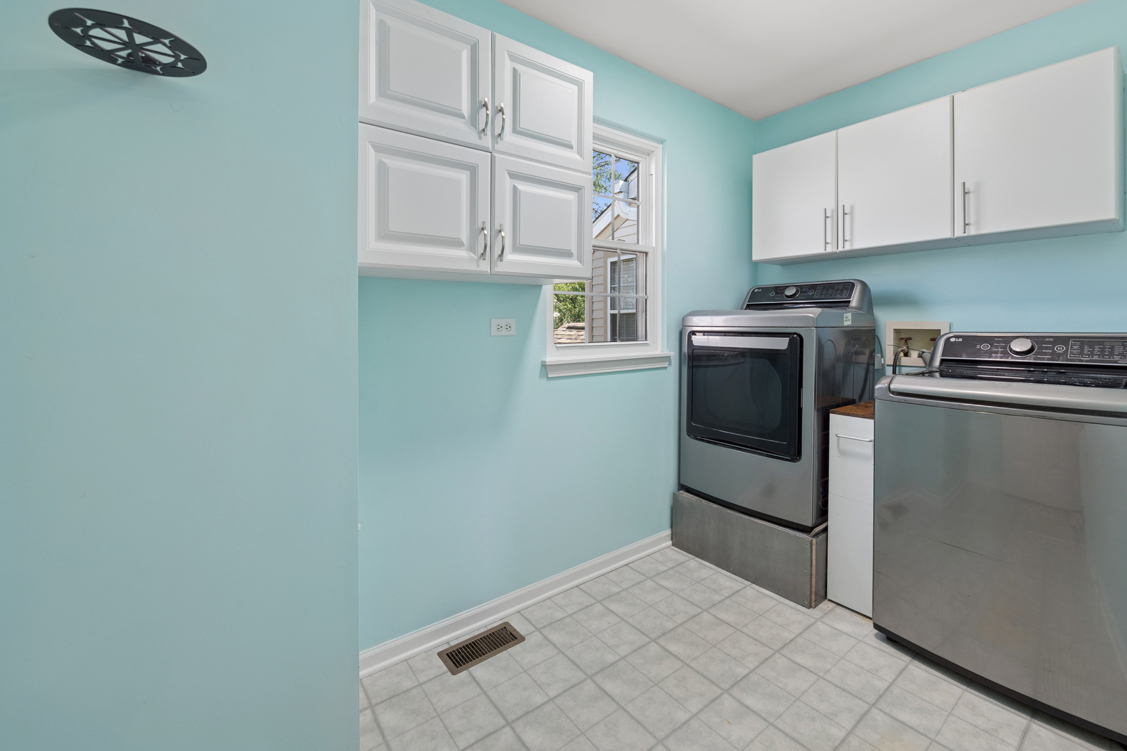1045 Horizon Ridge 1045 Property Photo 25