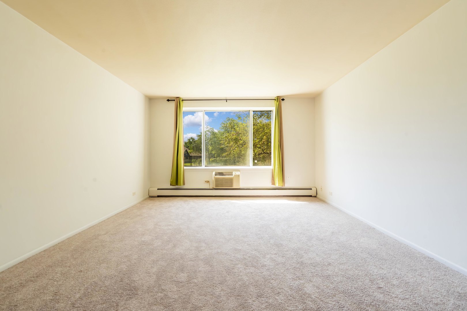 1375 Rebecca Drive 218 Property Photo 4