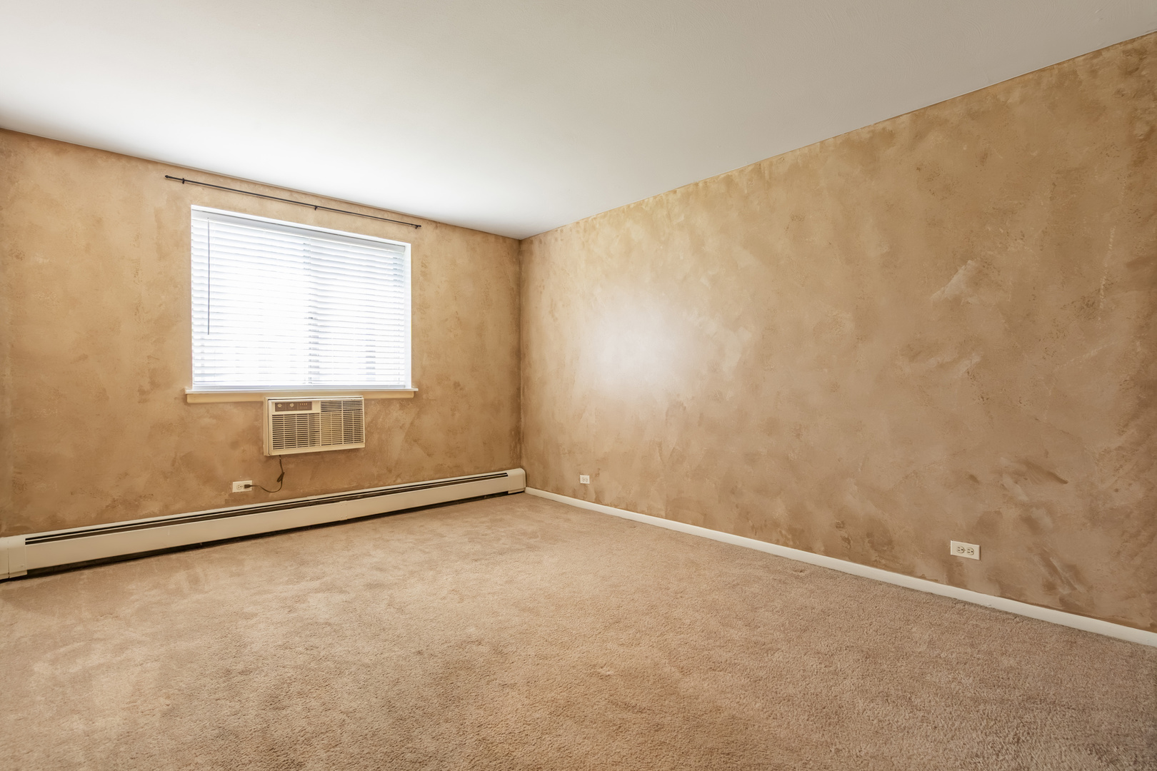 1375 Rebecca Drive 218 Property Photo 11