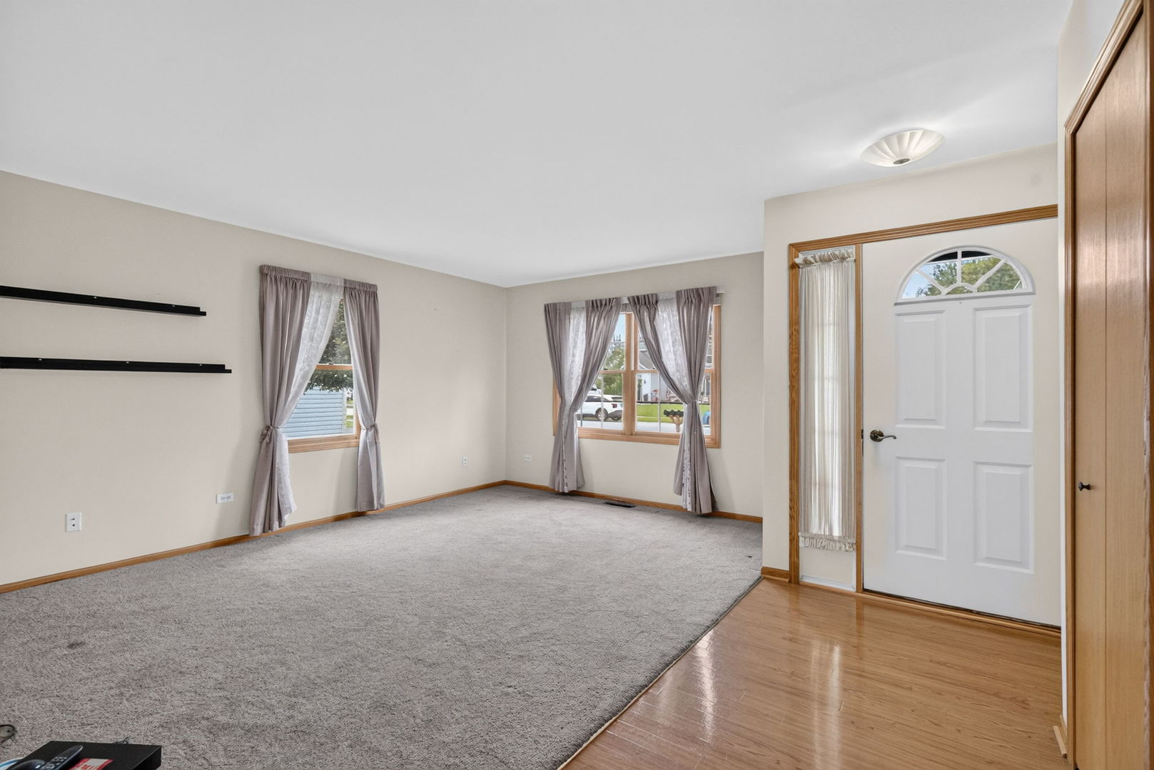 304 Thames Drive Property Photo 11