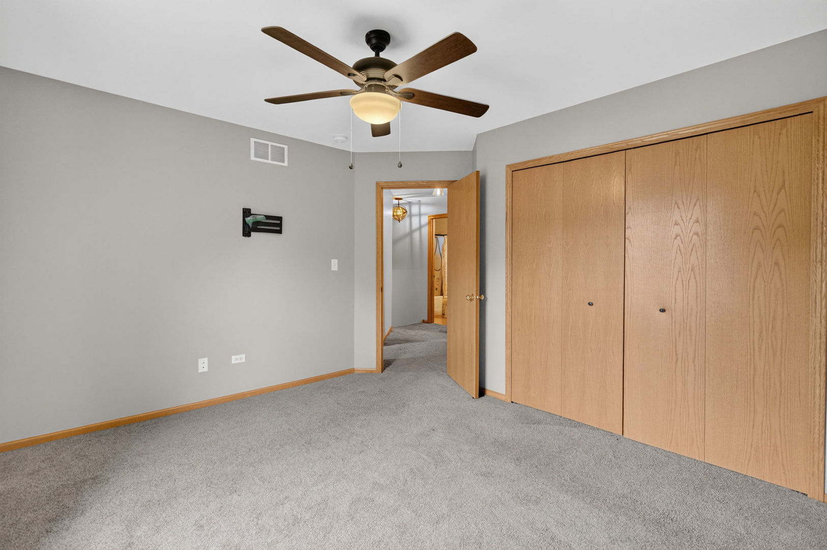 304 Thames Drive Property Photo 27