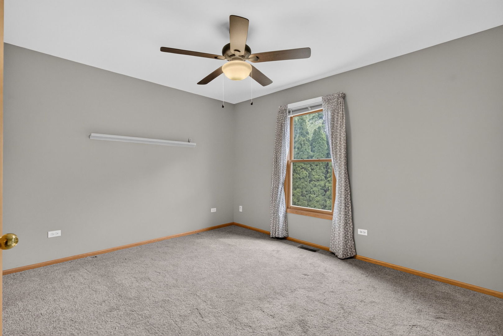 304 Thames Drive Property Photo 28