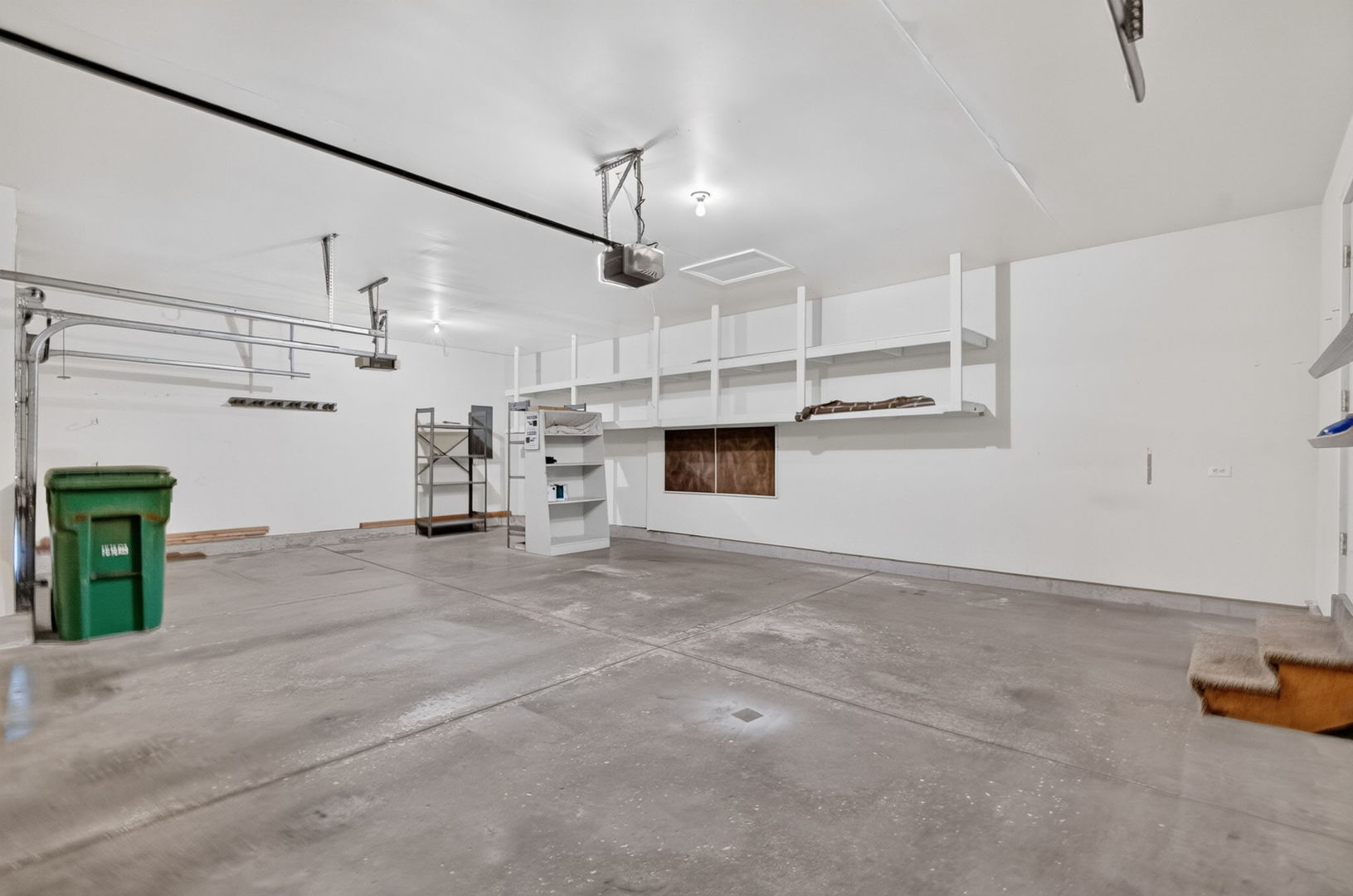 304 Thames Drive Property Photo 42