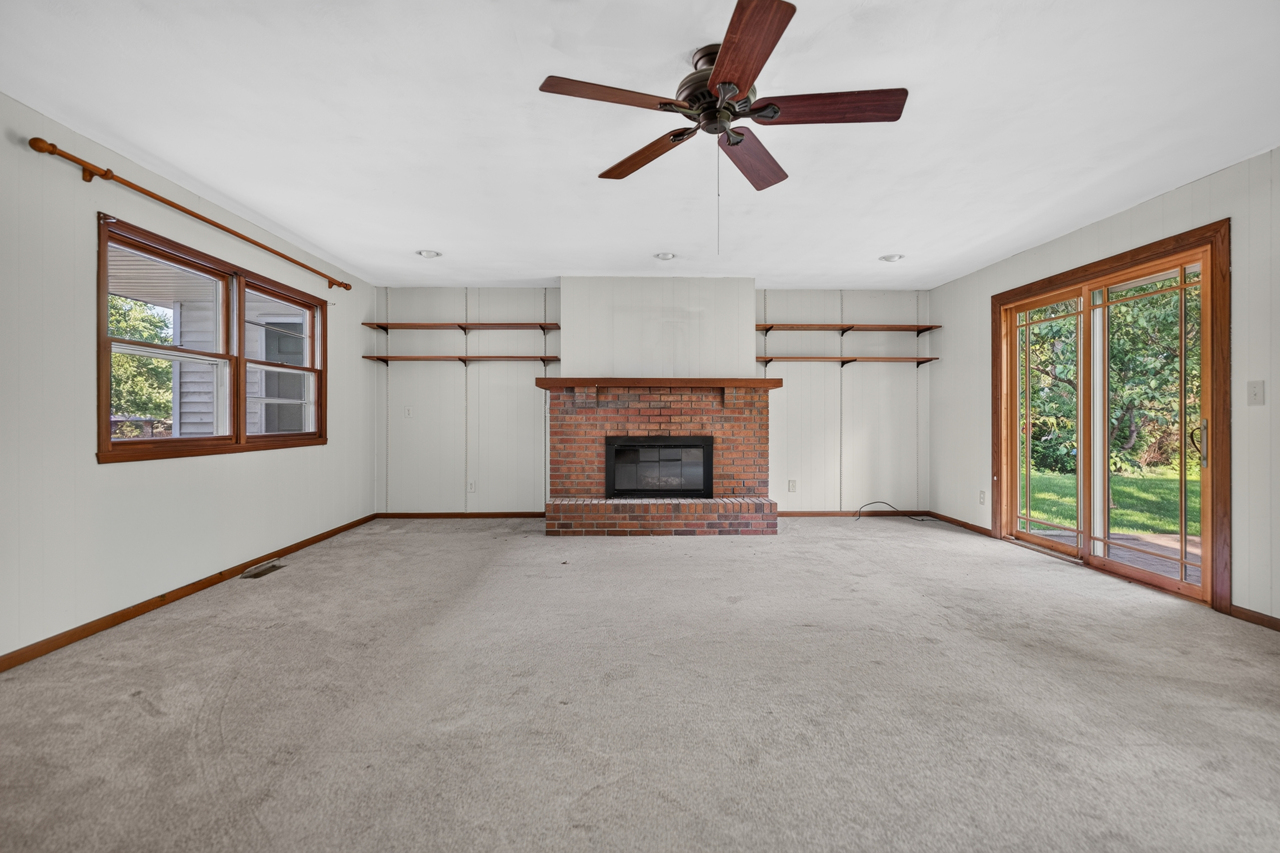 5555 Roanoke Road Property Photo 13