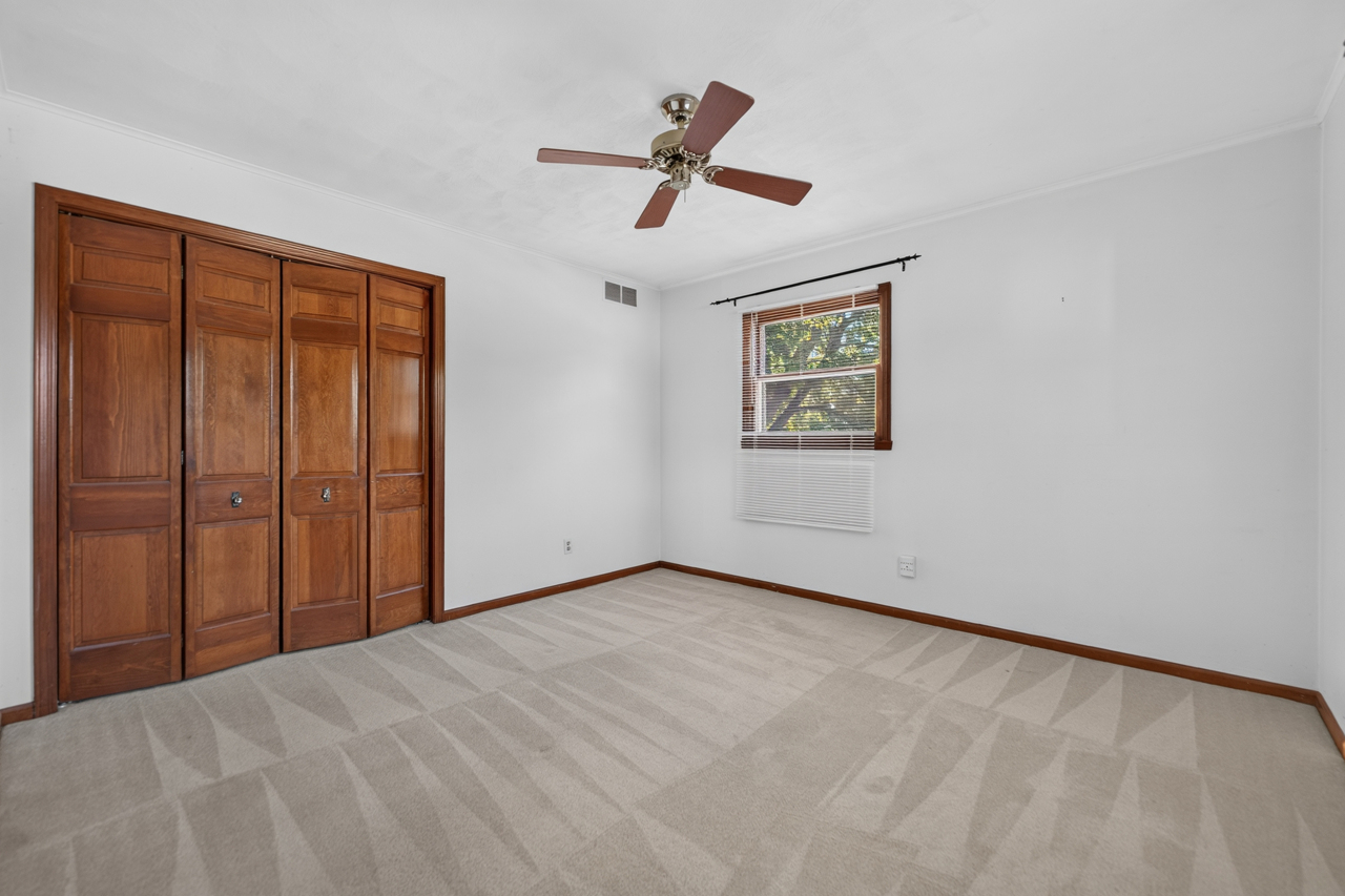 5555 Roanoke Road Property Photo 23