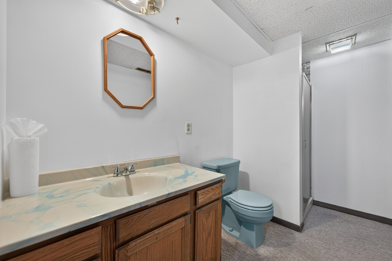 5555 Roanoke Road Property Photo 34