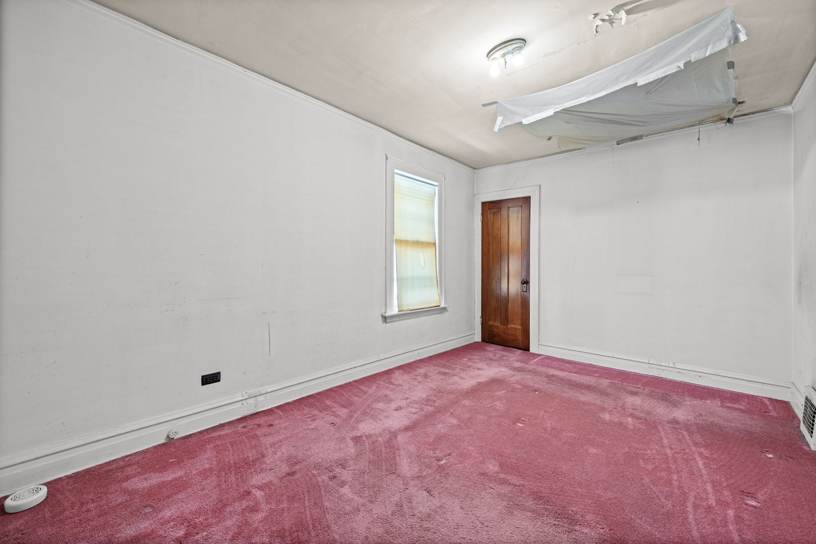 3314 N Kenneth Avenue Property Photo 11