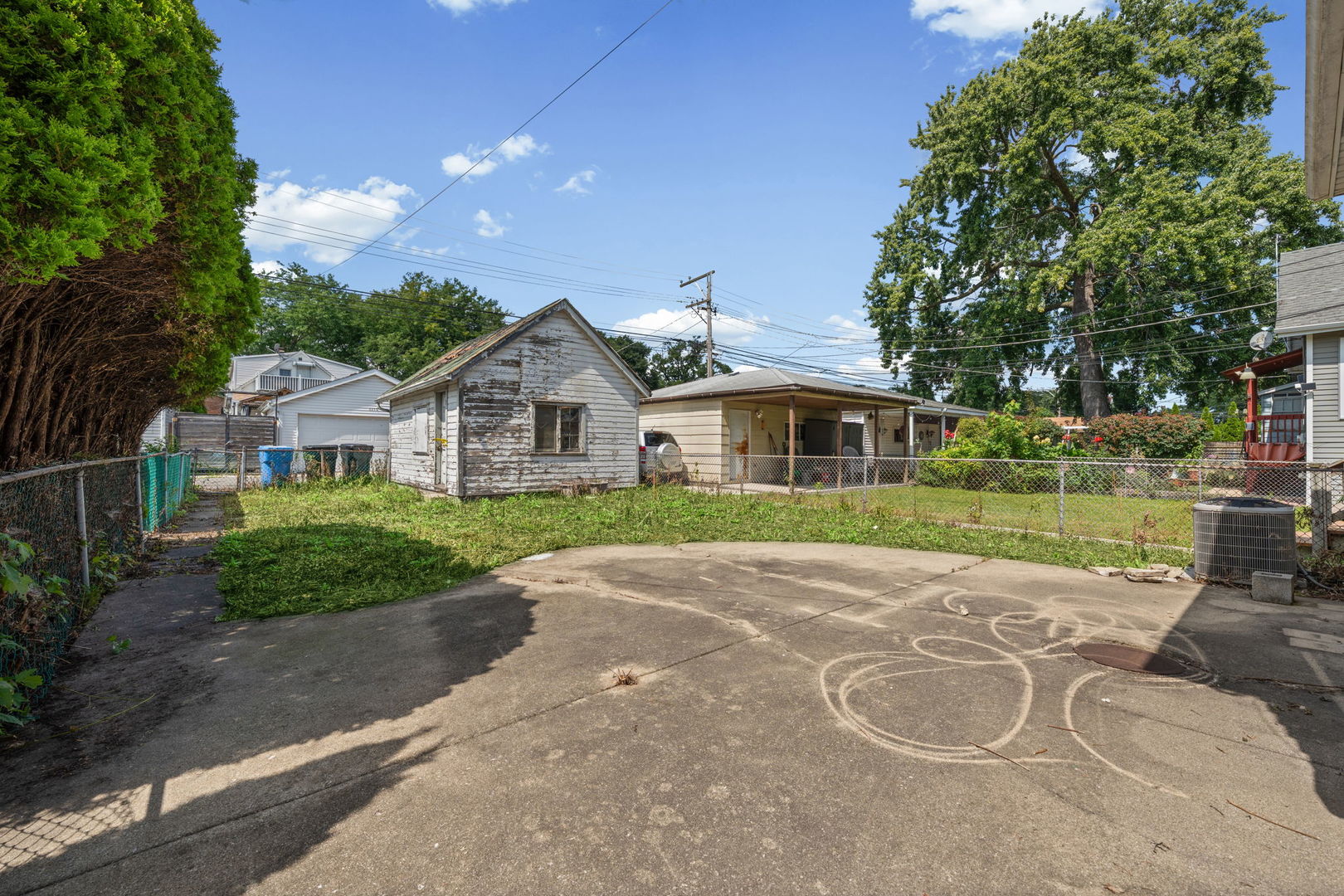 3314 N Kenneth Avenue Property Photo 16
