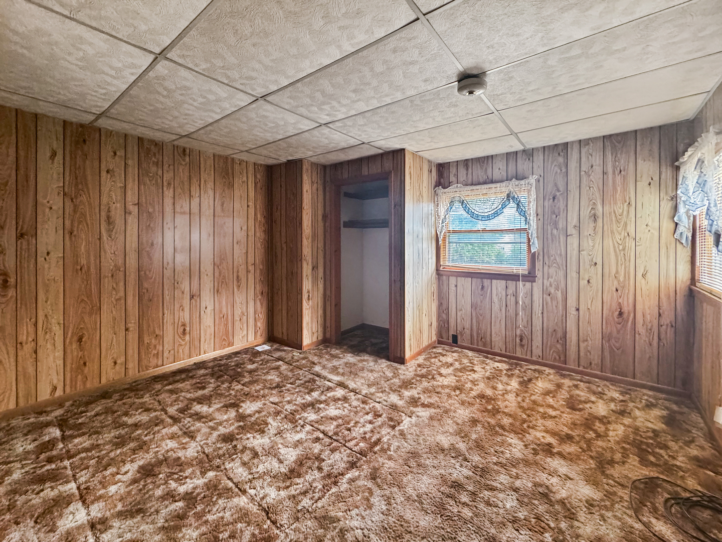 611 S Adams Avenue Property Photo 6