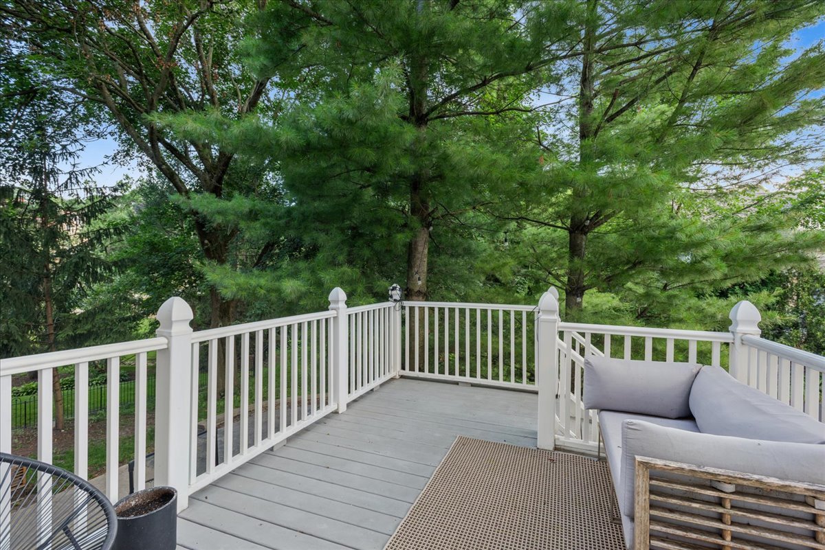 724 S Batavia Avenue Property Photo 26