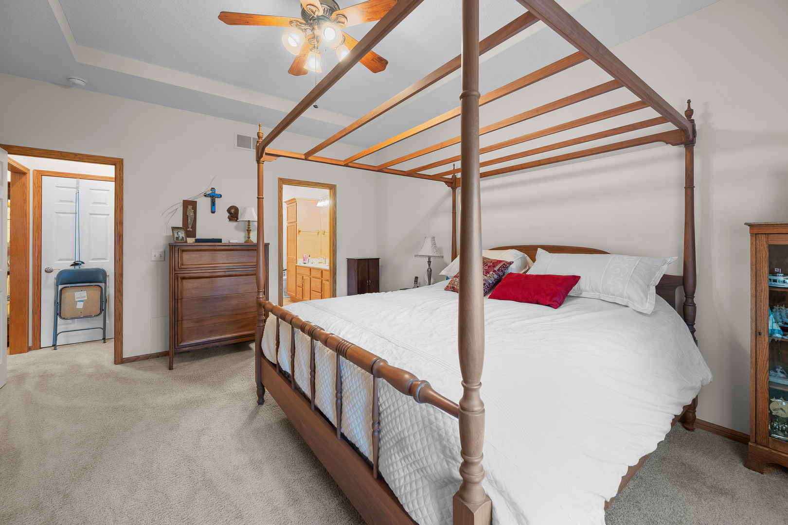 4046 Charles Court Property Photo 14