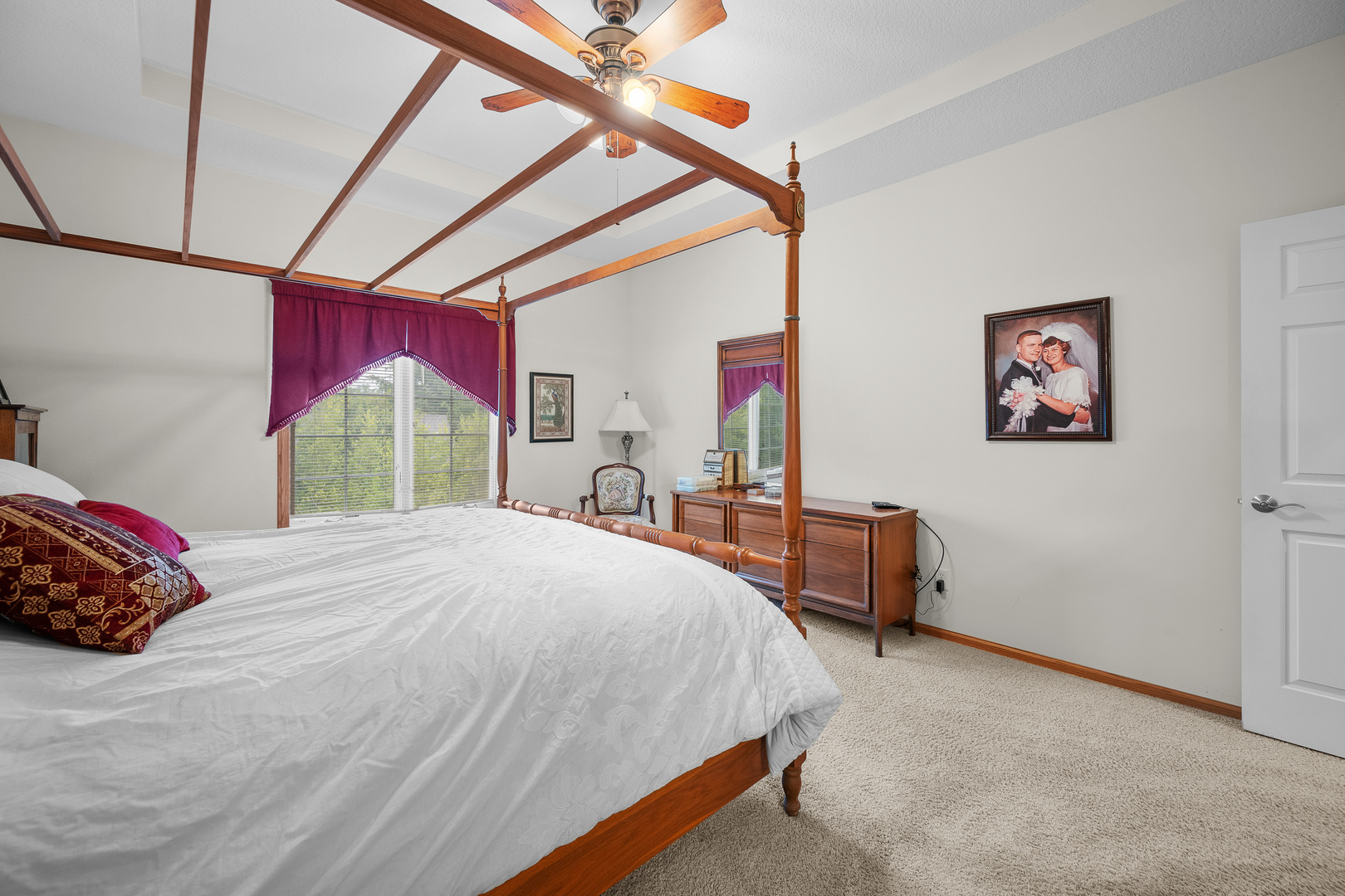 4046 Charles Court Property Photo 15