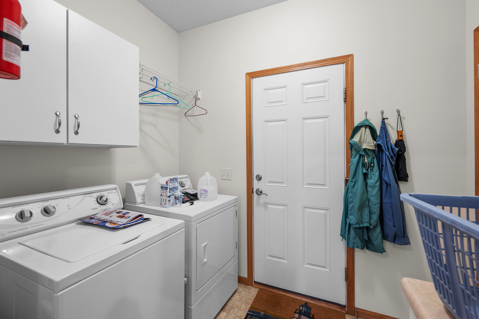 4046 Charles Court Property Photo 20